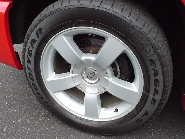 2003 Chevrolet Silverado 1500 SS  SB - 1036604 - 32