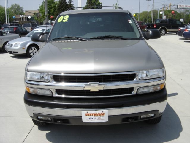 2003 Chevrolet Suburban LS - 1766074 - 1