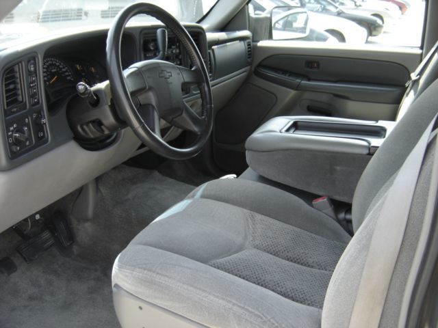 2003 Chevrolet Suburban LS - 1766074 - 5