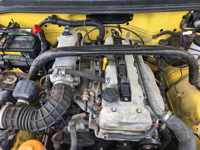 2003 Chevrolet Tracker 2dr Convertible 2WD - 22880220 - 16