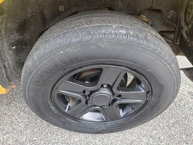 2003 Chevrolet Tracker 2dr Convertible 2WD - 22880220 - 20