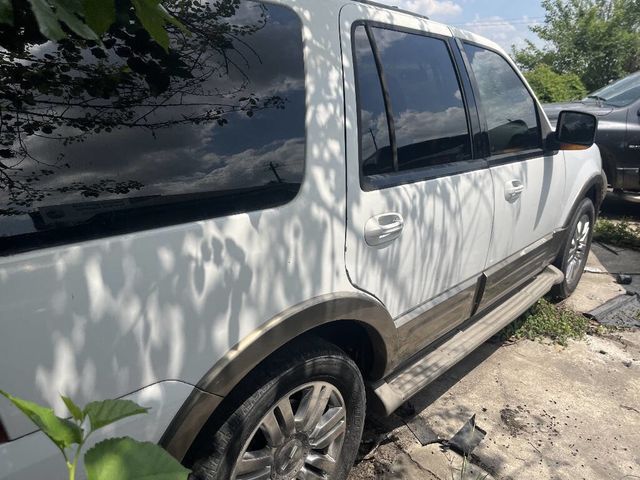 2003 Ford Expedition 5.4L Eddie Bauer - 22896466 - 1