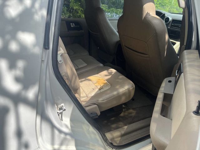 2003 Ford Expedition 5.4L Eddie Bauer - 22896466 - 3
