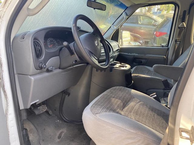2003 Ford E-Series  - 22891538 - 2