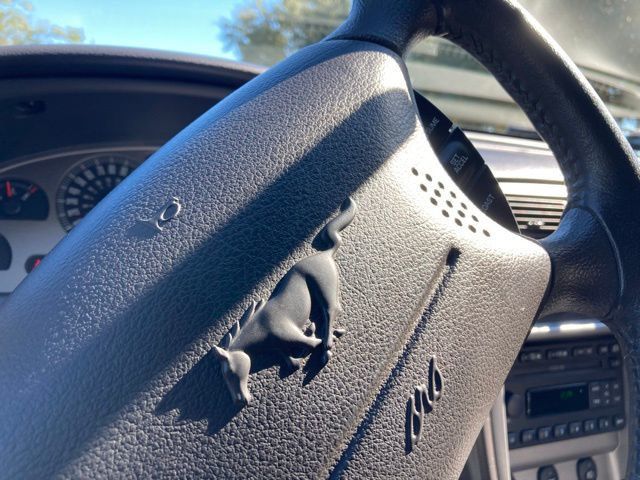 2003 Ford Mustang 2dr Coupe Premium Mach 1 - 22935629 - 28