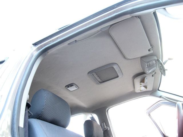 2003 Nissan Xterra 4dr XE 4WD V6 Manual - 22910178 - 24