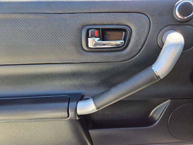 2003 Toyota MR2 Spyder 2DR CONV MT - 22912412 - 11