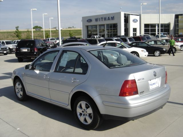 2003 Volkswagen Jetta Sedan GLS - 1762276 - 2