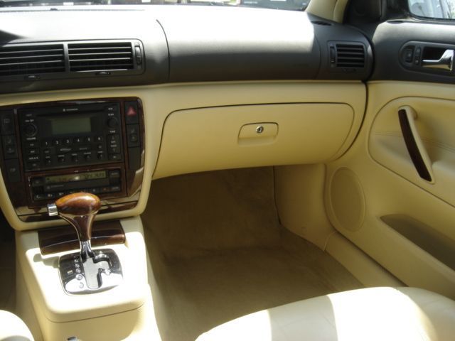2003 Volkswagen Passat GLX - 1766076 - 7
