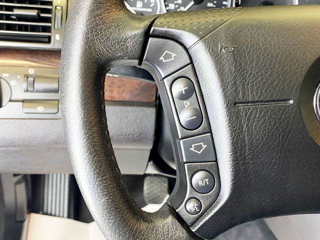 2004 BMW 3 Series 330xi - 22903619 - 21