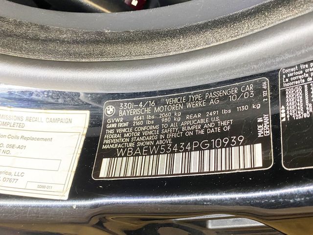 2004 BMW 3 Series 330xi - 22903619 - 51
