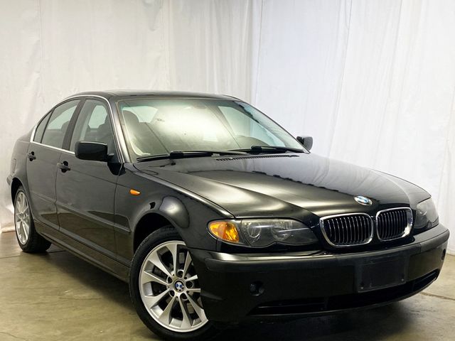 2004 BMW 3 Series 330xi - 22903619 - 8