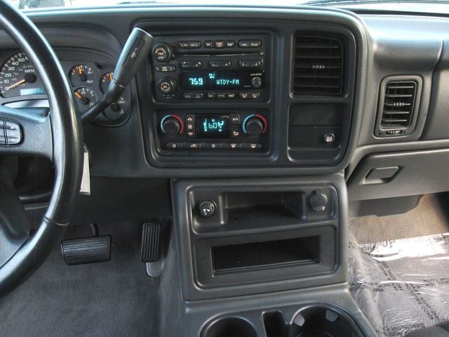 2004 Chevrolet Avalanche ULTIMATE LX Southern Comfort Conversions - 21439470 - 24