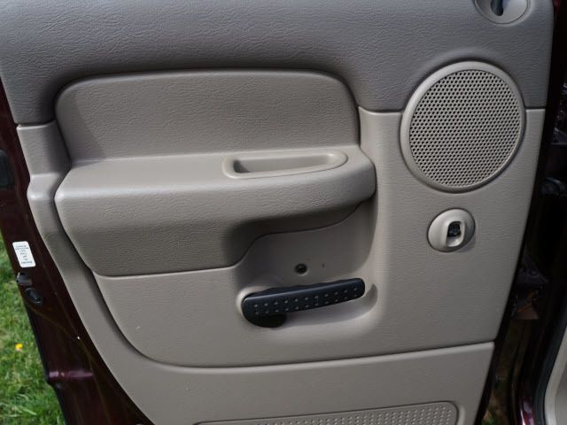 2004 Dodge Ram 1500  - 11851683 - 14