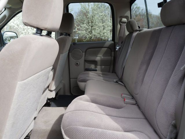 2004 Dodge Ram 1500  - 11851683 - 5