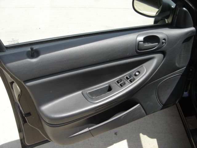 2004 Dodge Stratus SXT - 1723429 - 5