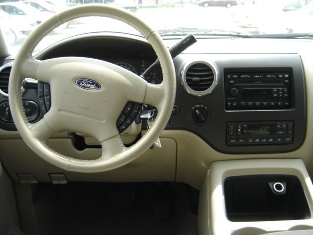 2004 Ford Expedition Eddie Bauer Edition - 1723431 - 10