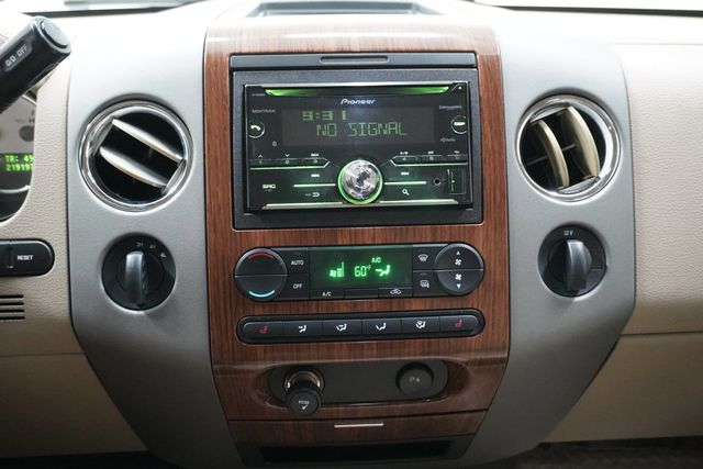 2004 Ford F-150  - 22904854 - 19