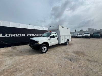 2004 Ford F-450 Enclosed Utility Service Truck