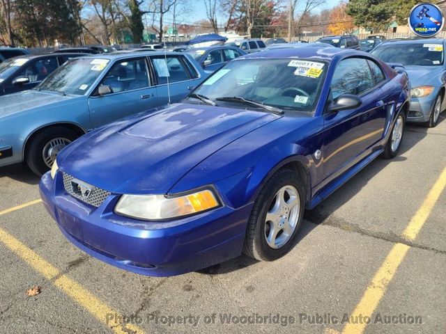 2004 Ford Mustang Standard