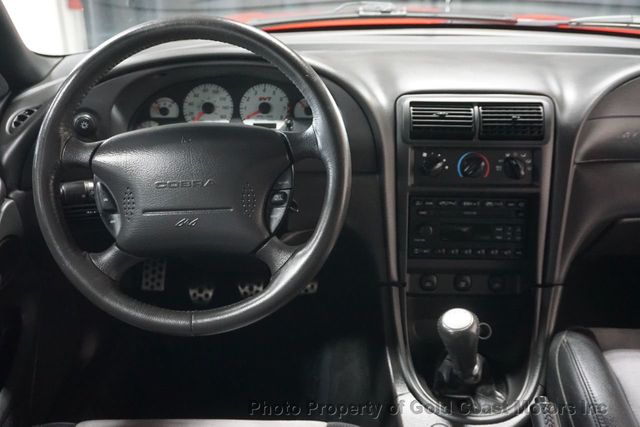 2004 Ford Mustang SVT Cobra *SVT Cobra* *6-Speed Manual* - 21981625 - 20