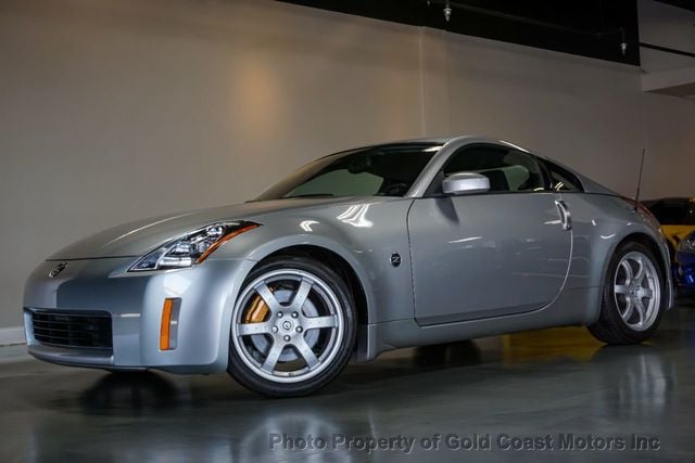 2004 Nissan 350Z *Track Edition* *6-Speed Manual* *Only 2k Miles* - 21464365 - 0