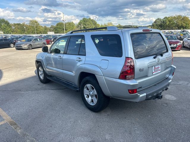 2004 Toyota 4Runner 4dr SR5 V8 Automatic - 22922545 - 5
