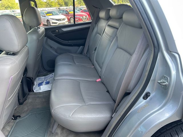 2004 Toyota 4Runner 4dr SR5 V8 Automatic - 22922545 - 6