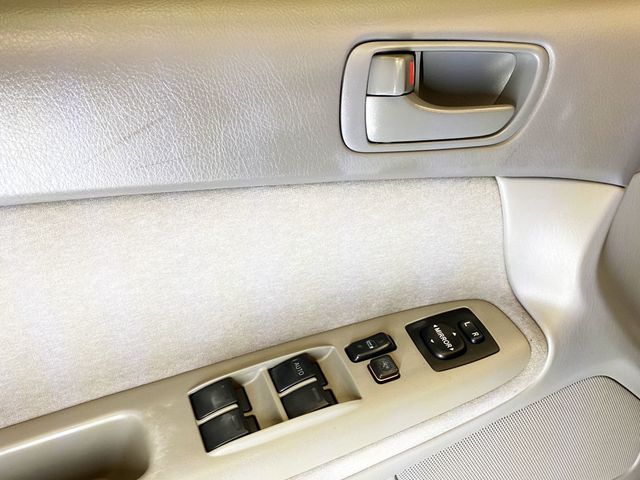 2004 Toyota Camry 4dr Sedan LE Automatic - 22937550 - 14