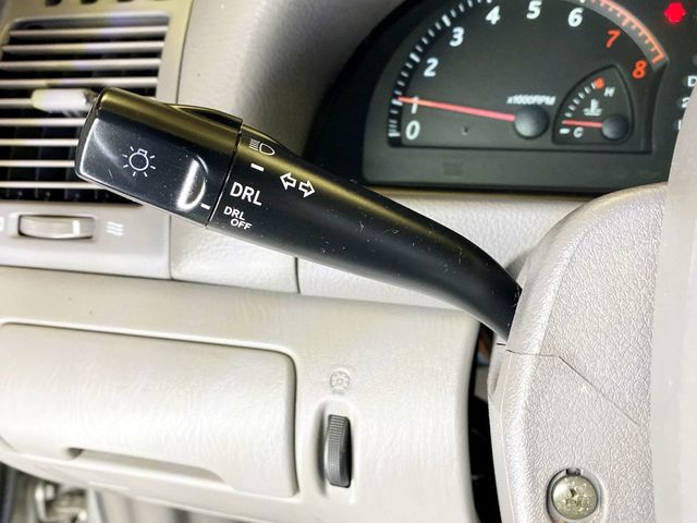 2004 Toyota Camry 4dr Sedan LE Automatic - 22937550 - 22