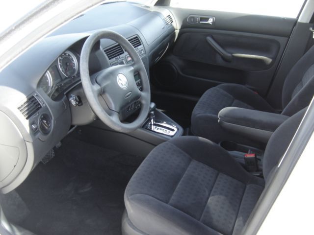 2004 Volkswagen Jetta Wagon GLS - 1766073 - 5