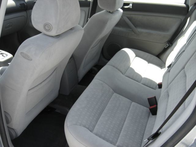2004 Volkswagen Passat Sedan GL - 1762273 - 5