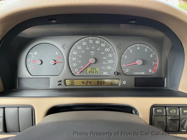 2004 Volvo C70 Convertible Touring 2.4L Turbo - 22910805 - 40