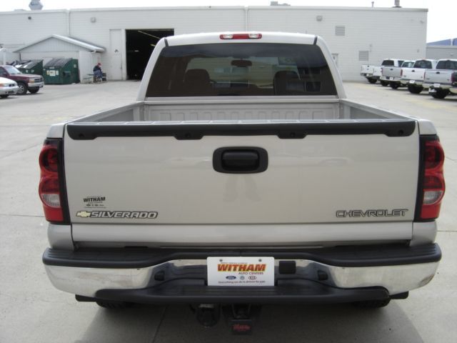2005 Chevrolet Silverado 1500HD LS - 1766071 - 3