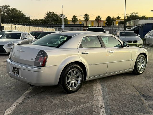 2005 Chrysler 300 4dr Sedan 300C *Ltd Avail* - 22940198 - 4