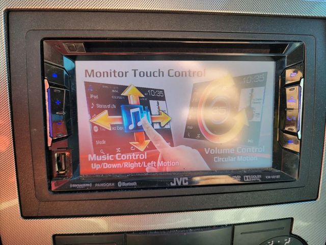 2005 Chrysler 300 Touring Sedan 4D - 22932423 - 21