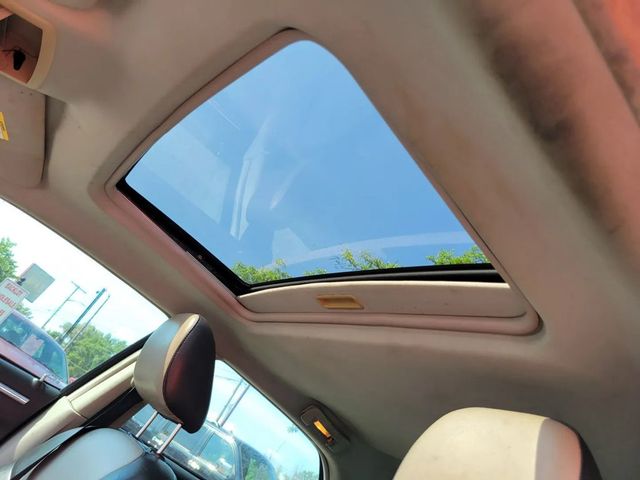 2005 Chrysler 300 Touring Sedan 4D - 22932423 - 7