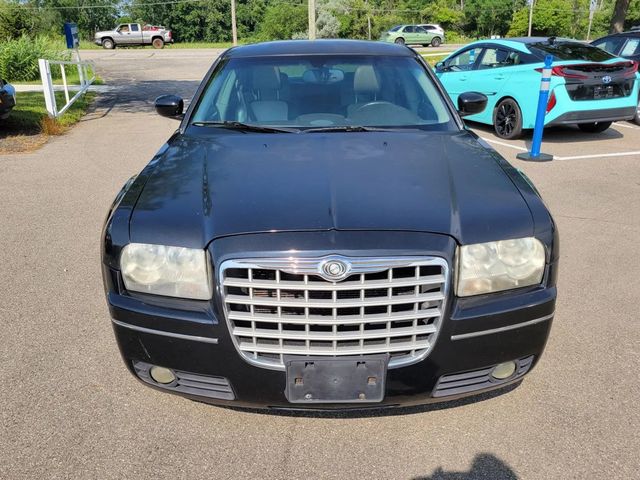 2005 Chrysler 300 Touring Sedan 4D - 22932423 - 8