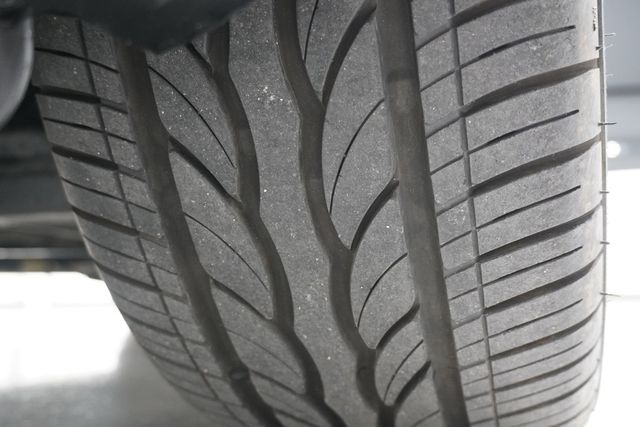 2005 Chrysler Crossfire 2dr Roadster - 22875287 - 21