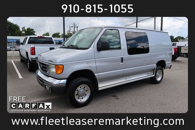 2005 Ford Econoline Cargo Van E250 Cargo Vans Handicap Lift  - 22887105 - 0