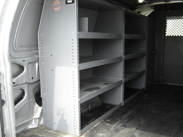 2005 Ford E-150 Base Trim - 1790921 - 5