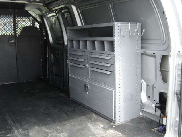2005 Ford E-150 Base Trim - 1790921 - 6