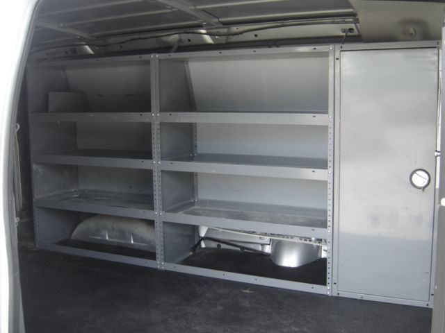 2005 Ford E-150 Base Trim - 1790921 - 7