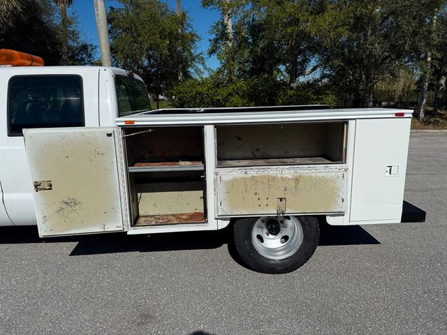 2005 Ford F-350 Crew Cab Utility Service Truck  - 22739271 - 12