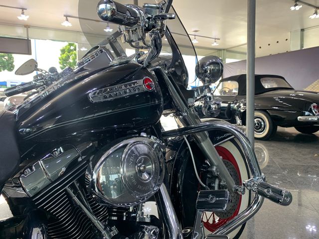 2005 Harley-Davidson FLHRCI Road King - 21489863 - 7