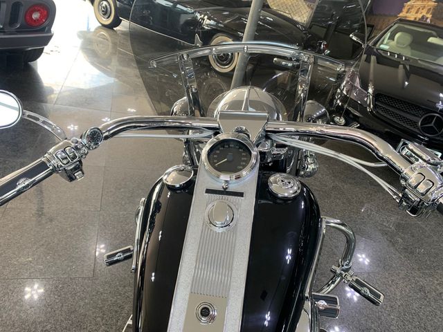 2005 Harley-Davidson FLHRCI Road King - 21489863 - 8
