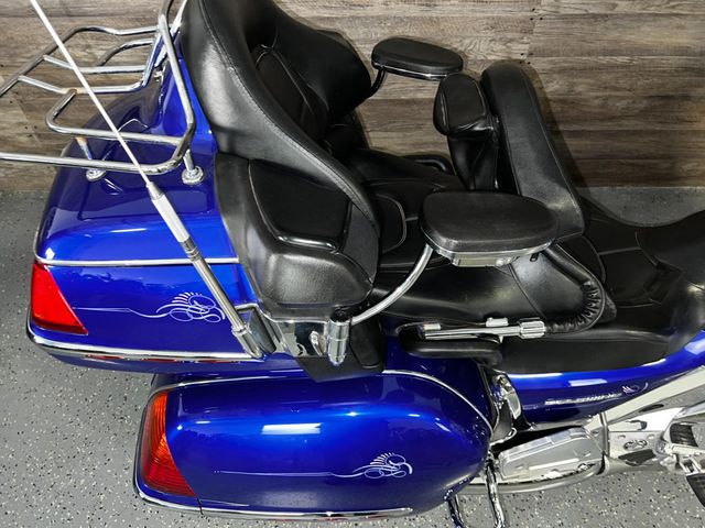 2005 Honda GL1800 Goldwing Tour SUPER CLEAN! - 22827667 - 8