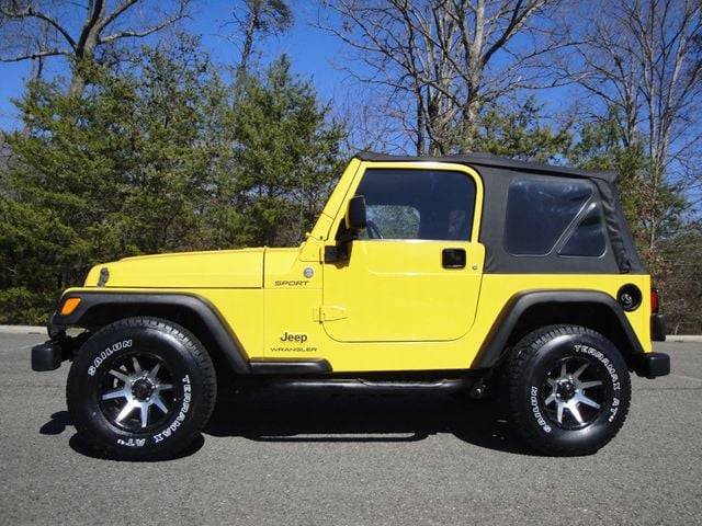 2005 Jeep Wrangler SPORT-PKG, 6-SPD, LOW-MILES, EXTRA-CLEAN *SOUTHERN-JEEP*! MINT!! - 22345151 - 16