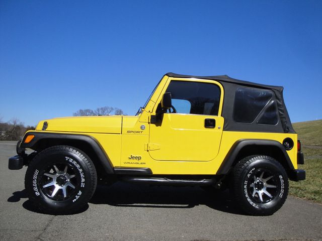2005 Jeep Wrangler SPORT-PKG, 6-SPD, LOW-MILES, EXTRA-CLEAN *SOUTHERN-JEEP*! MINT!! - 22345151 - 29