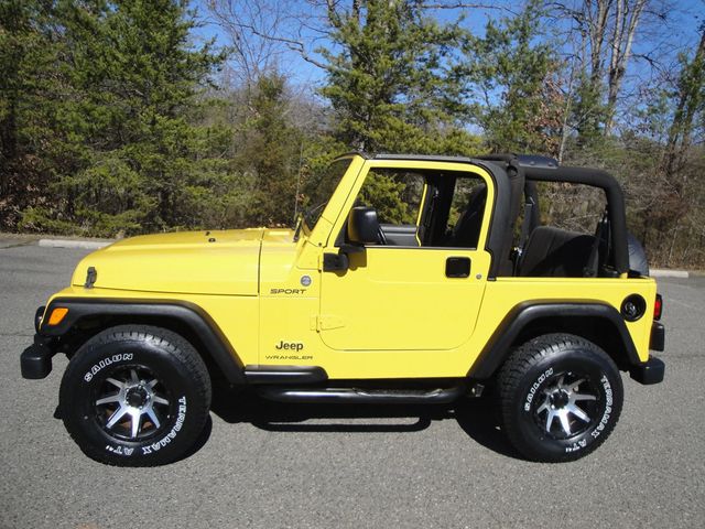 2005 Jeep Wrangler SPORT-PKG, 6-SPD, LOW-MILES, EXTRA-CLEAN *SOUTHERN-JEEP*! MINT!! - 22345151 - 49